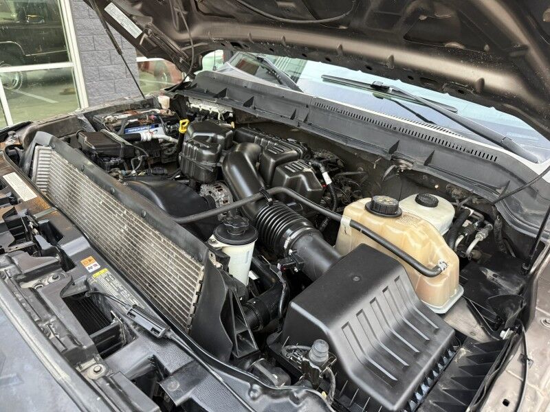 2016 Ford Super Crew F-350 DRW 4x4 Flatbed XL Collinsville OK