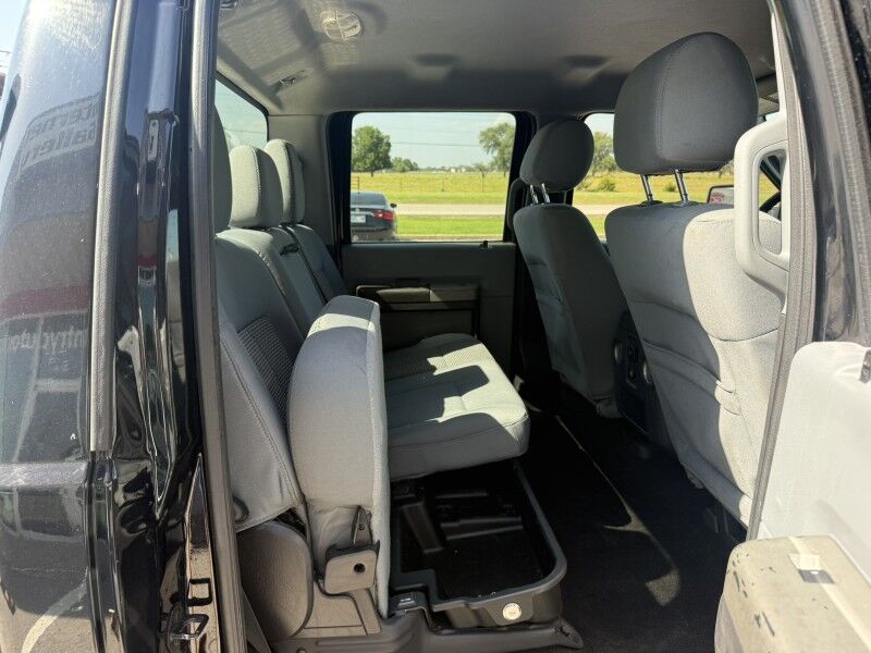 2016 Ford Super Crew F-350 DRW FX4 4x4 Diesel XLT Collinsville OK
