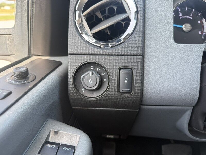 2016 Ford Super Crew F-350 DRW FX4 4x4 Diesel XLT Collinsville OK