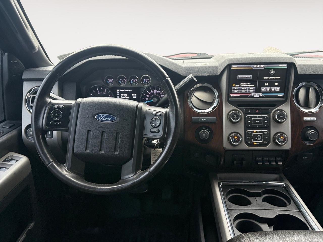 2016 Ford Super Duty F-250 SRW Lariat, LIFTED, TOW PACKAGE, SUNROOF, REMOTE START, BLUETOOTH, HEATED & VENITLATED SEATS, GOOSE NECK HITCH, REAR POWER SLIDING WINDOW, RIDE SUPER DUTY IN THIS F-250! Virginia Beach VA