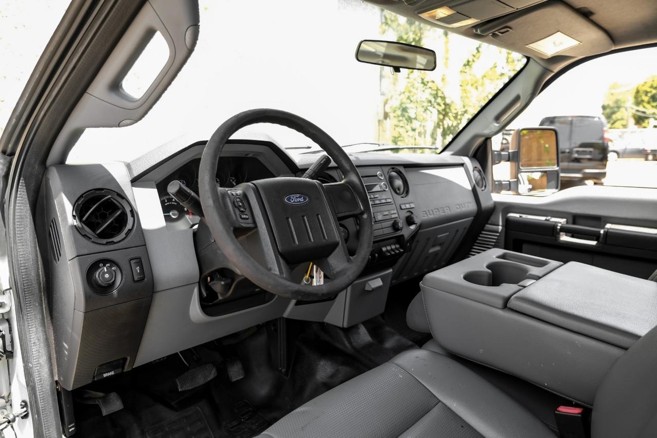 2016 Ford Super Duty F-250 SRW XL