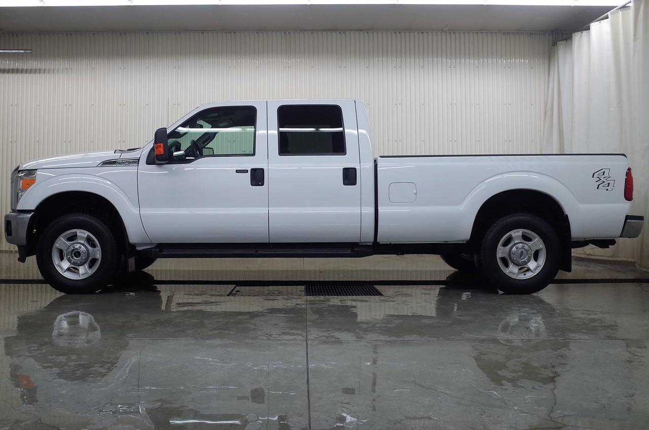 2016 Ford Super Duty F-250 SRW XLT Red Deer AB