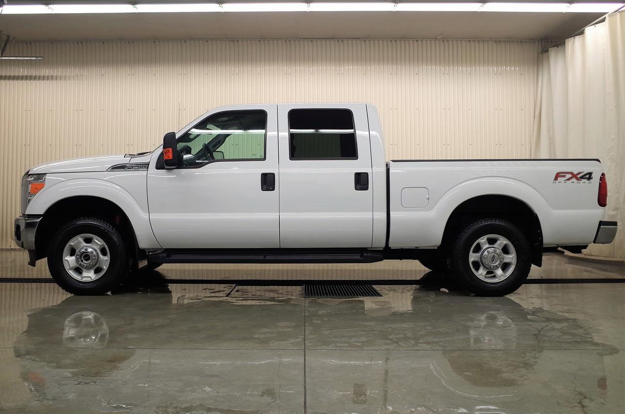 2016 Ford Super Duty F-250 SRW XLT Red Deer AB
