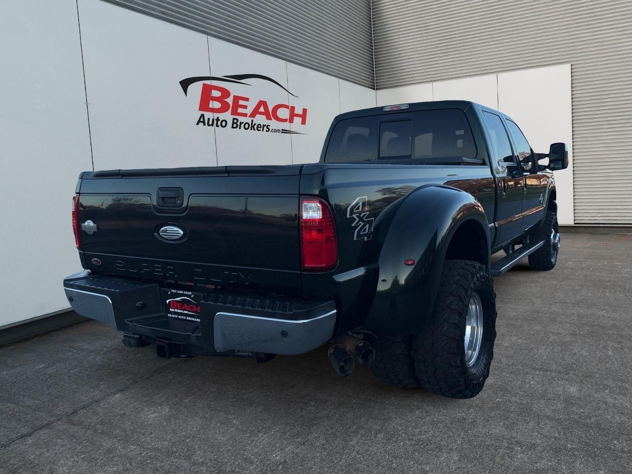 2016 Ford Super Duty F-350 DRW KING RANCH, POWER & HEATED MIRRORS, RUNNING BOARDS, TOW PACKAGE, POWER SLIDING REAR WINDOW, TOW HOOKS, BACKUP CAMERA, LOW MILES, CLEAN CARFAX! Norfolk VA