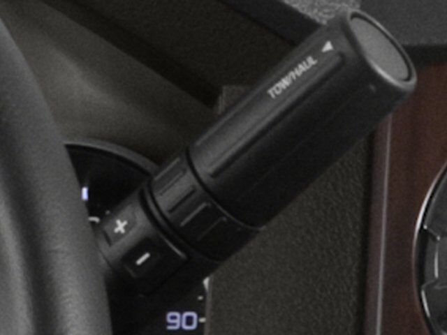 2016 Ford Super Duty F-350 DRW Lariat Winder GA