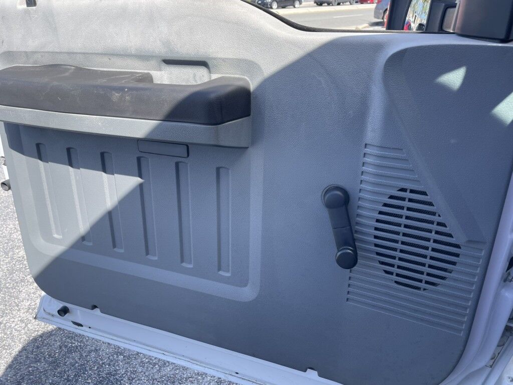 2016 Ford Super Duty F-350 DRW XL~4X4~A/C~FLATBED~DUALLY~ONLINE FINANCE AND SHIPPING AVAILABLE!!!! Sarasota FL