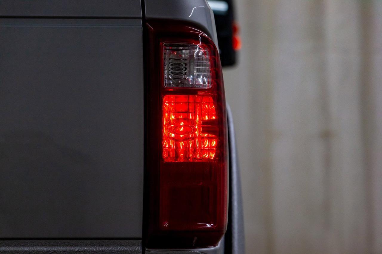 2016 Ford Super Duty F-350 SRW CREW CAB XLT Red Deer AB