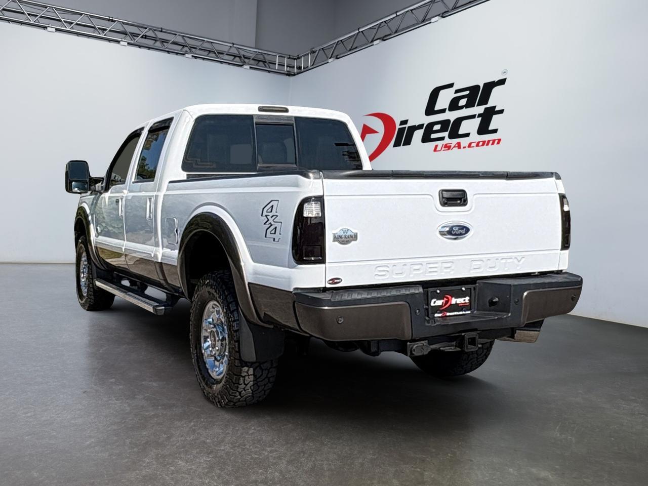 2016 Ford Super Duty F-350 SRW King Ranch, FENDER FLARES, TAILGATE STEP, RUNNING BOARDS, SUNROOF, BACKUP CAMERA, PARKING SENSORS, WIFI AVAILABLE, HEATED & VENTILATED SEATS, REMOTE START, NAVIGATION, LOW MILES, CLEAN CARFAX, BE A KING ON THE DRIVE! Virginia Beach VA