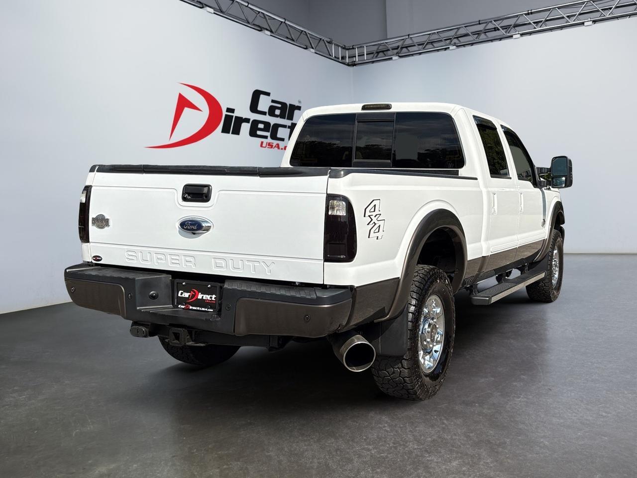 2016 Ford Super Duty F-350 SRW King Ranch, FENDER FLARES, TAILGATE STEP, RUNNING BOARDS, SUNROOF, BACKUP CAMERA, PARKING SENSORS, WIFI AVAILABLE, HEATED & VENTILATED SEATS, REMOTE START, NAVIGATION, LOW MILES, CLEAN CARFAX, BE A KING ON THE DRIVE! Virginia Beach VA