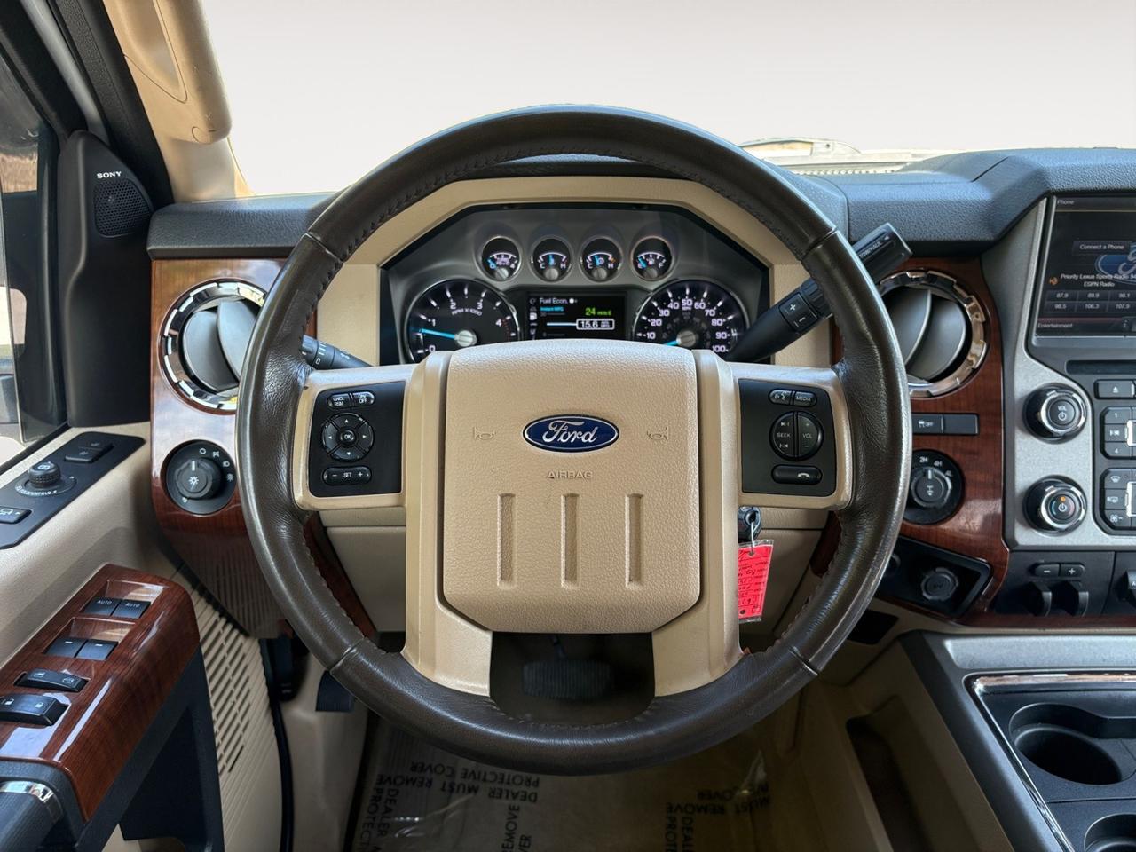 2016 Ford Super Duty F-350 SRW King Ranch, FENDER FLARES, TAILGATE STEP, RUNNING BOARDS, SUNROOF, BACKUP CAMERA, PARKING SENSORS, WIFI AVAILABLE, HEATED & VENTILATED SEATS, REMOTE START, NAVIGATION, LOW MILES, CLEAN CARFAX, BE A KING ON THE DRIVE! Virginia Beach VA