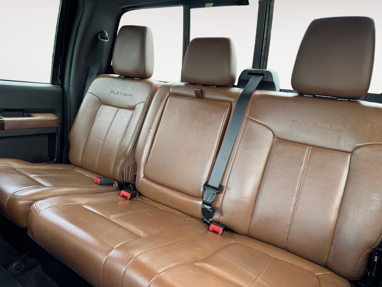 2016 Ford Super Duty F-350 SRW LARIAT, 4X4, MEMORY SEATS, HEATED & COOLED SEATS, SUNROOF, LONG BED, KEYLESS ENTRY, TOWING PACKAGE, TRAILER BRAKE CONTROLLER, THE TRUCK YOU DREAM ABOUT IS IN OUR LOT, COME SEE IT TODAY!!! Norfolk VA