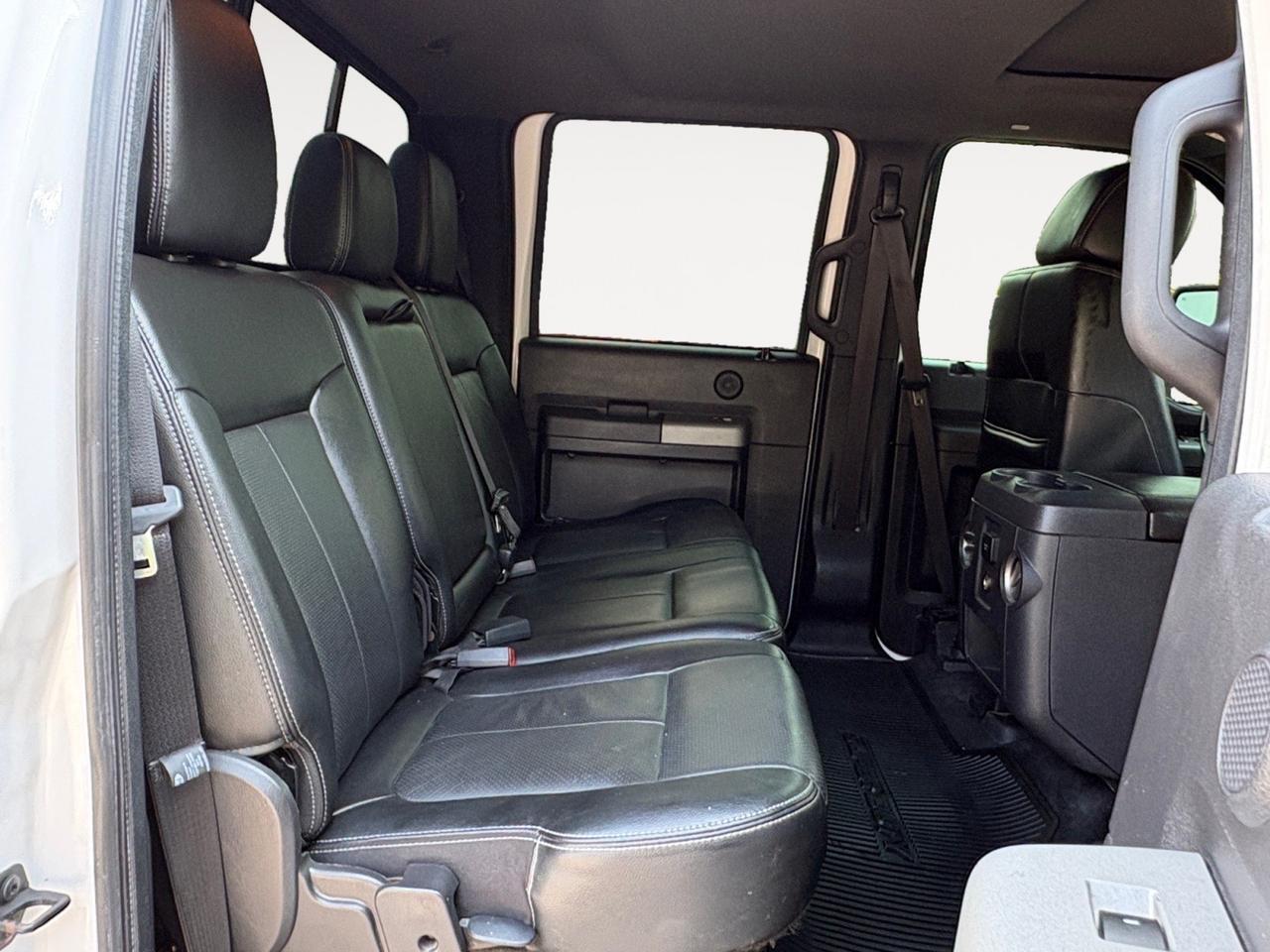 2016 Ford Super Duty F-350 SRW Lariat, RUNNING BOARDS, TOW PACKAGE, PANORAMIC MOONROOF, BACKUP CAMERA, PARKING SENSORS, NAVIGATION, HEATED & A/C SEATS, REMOTE START, LOW MILES, THIS TRUCK IS READY TO WORK! Virginia Beach VA