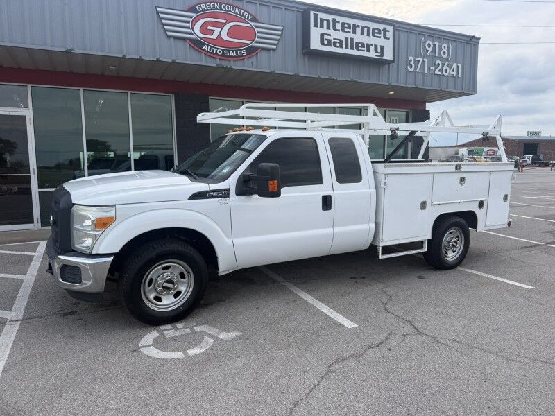 2016 Ford Super Duty F-350 SRW Utility XL Collinsville OK