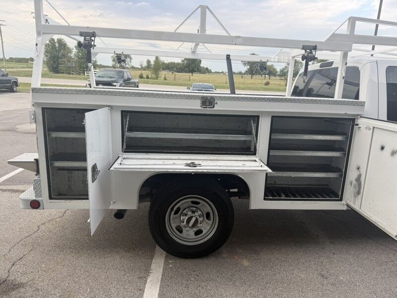 2016 Ford Super Duty F-350 SRW Utility XL Collinsville OK