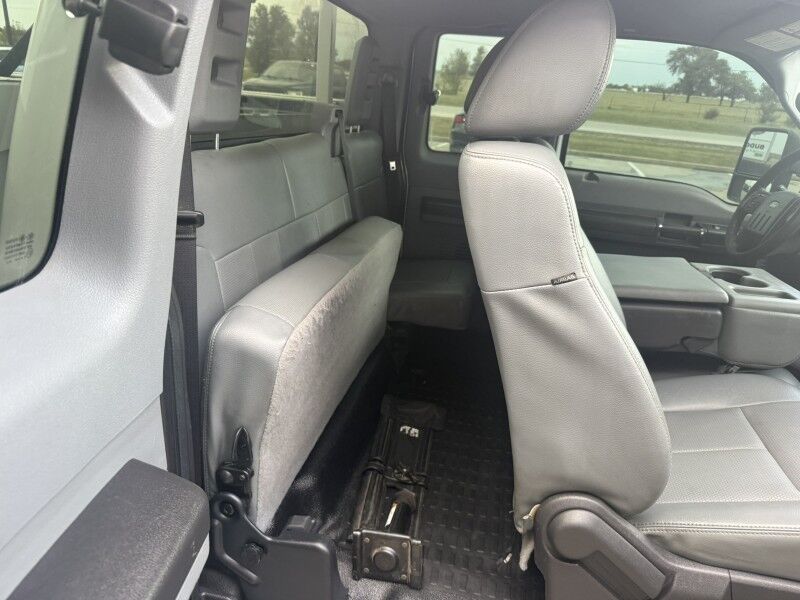 2016 Ford Super Duty F-350 SRW Utility XL Collinsville OK
