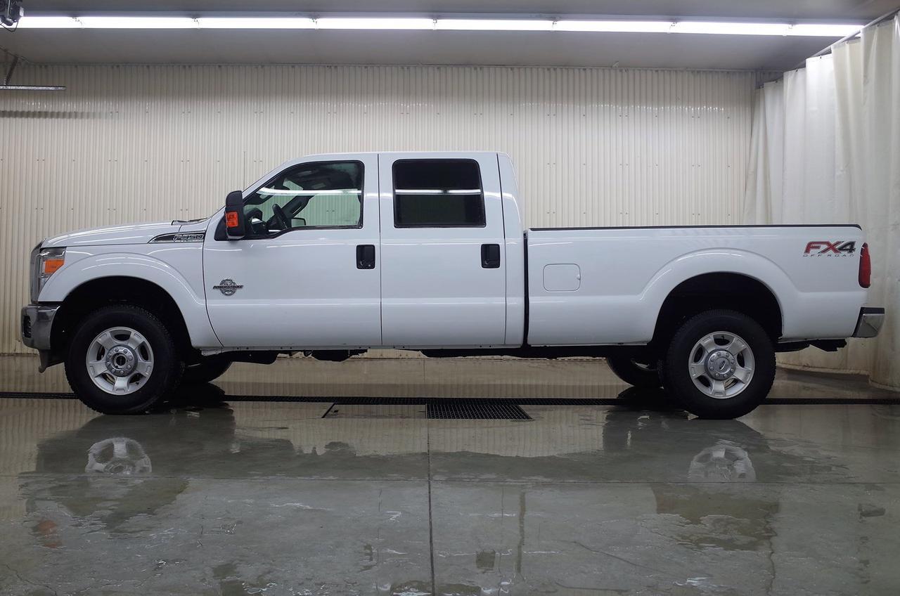 2016 Ford Super Duty F-350 SRW XLT Red Deer AB