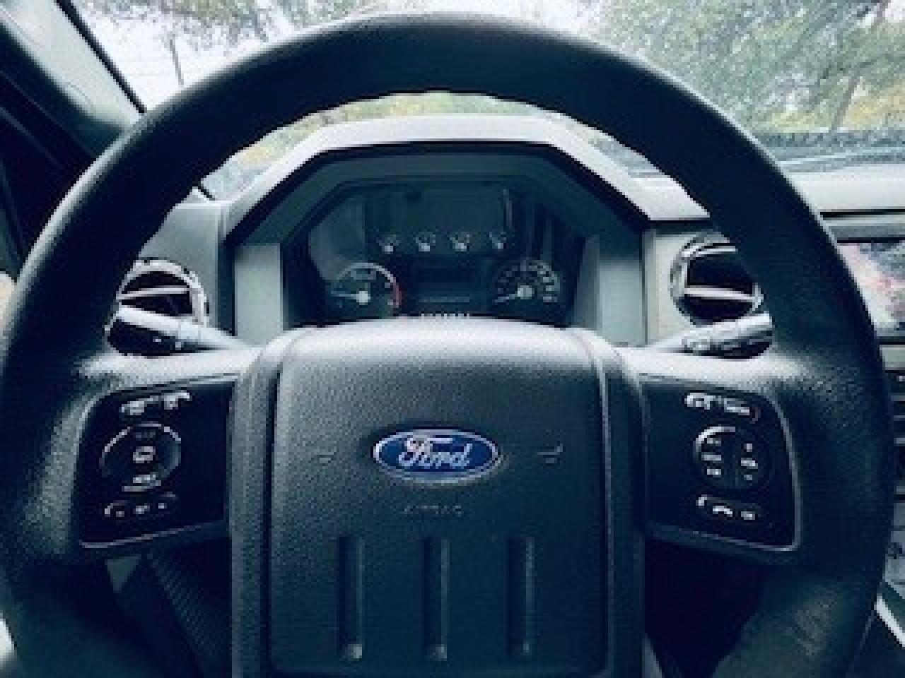 2016 Ford Super Duty F-350 SRW XLT Spring Branch TX