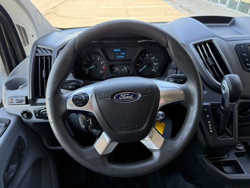 2016 Ford T-350 Collinsville OK