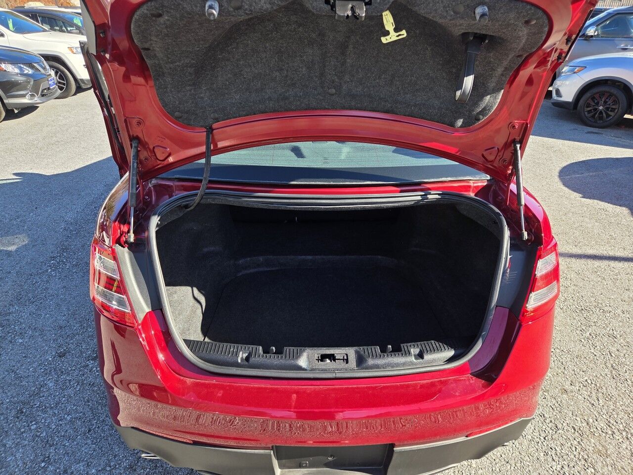 2016 Ford Taurus Limited Charlton MA