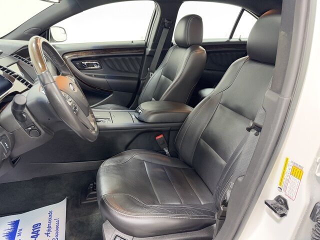 2016 Ford Taurus Limited Pine River MN