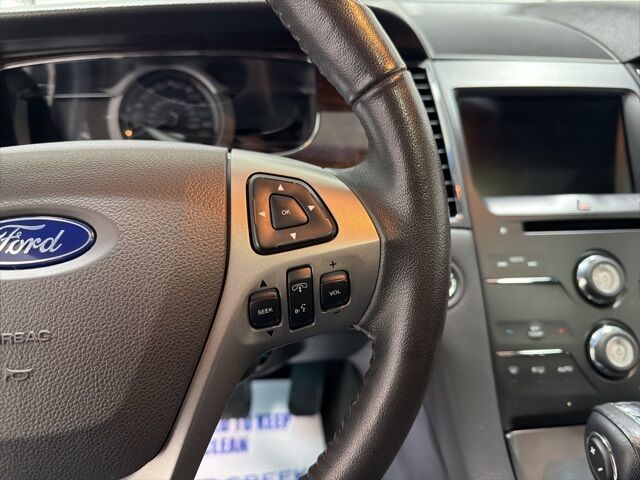 2016 Ford Taurus Limited Pine River MN