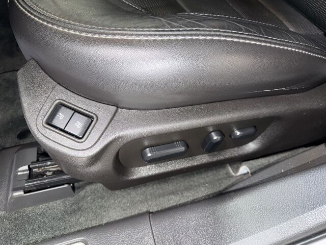 2016 Ford Taurus Limited Pine River MN