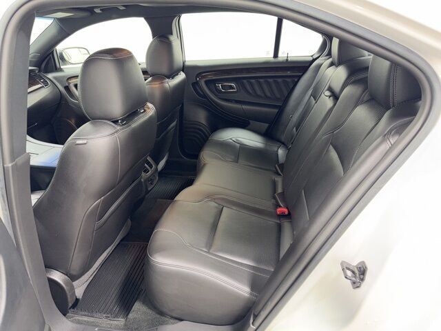 2016 Ford Taurus Limited Pine River MN