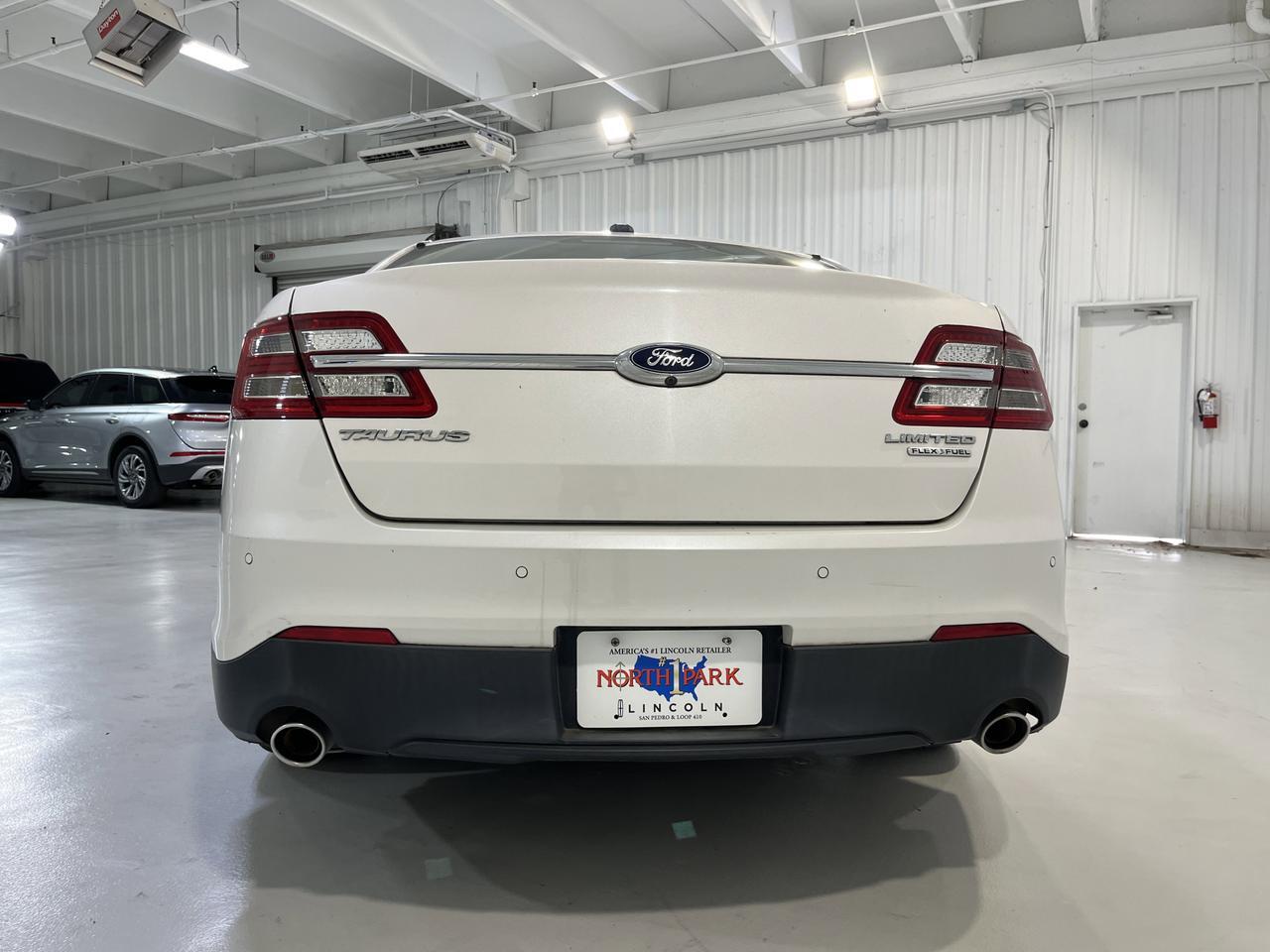 2016 Ford Taurus Limited San Antonio TX