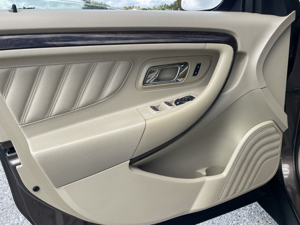 2016 Ford Taurus Limited Sarasota FL