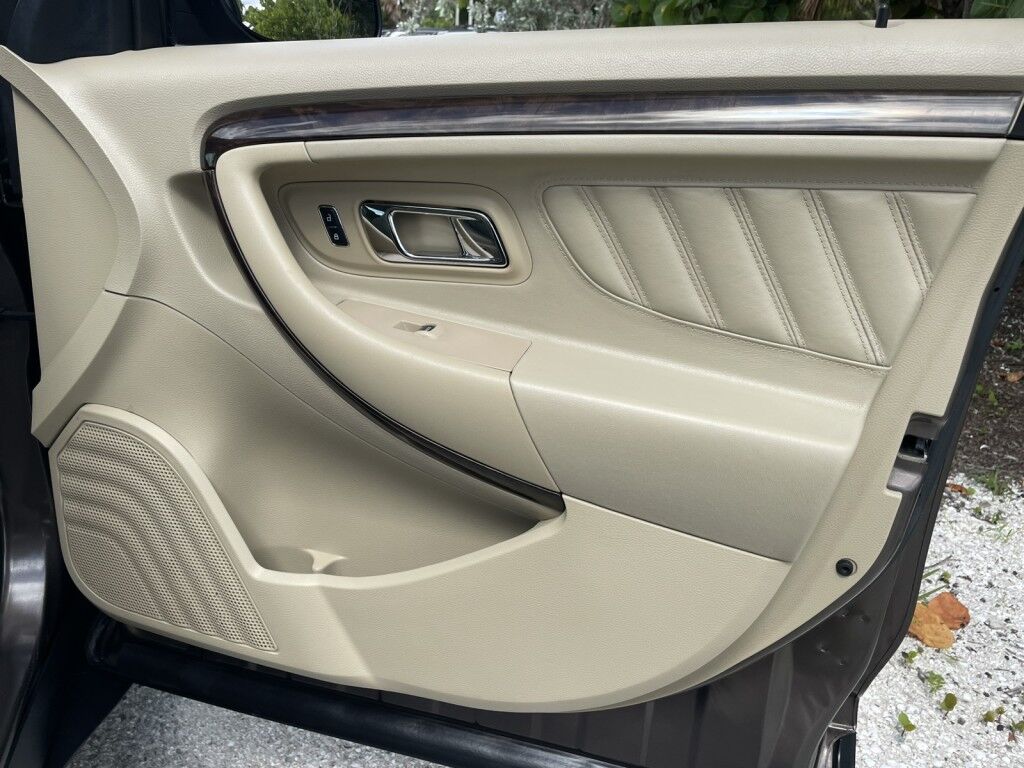 2016 Ford Taurus Limited Sarasota FL