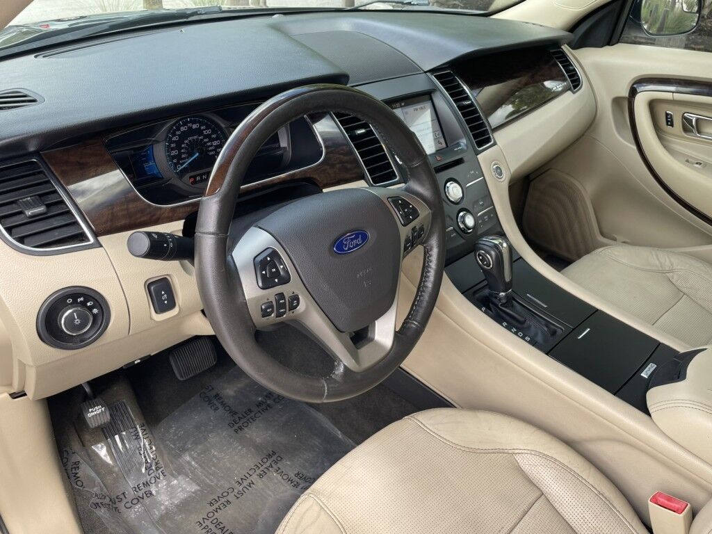 2016 Ford Taurus Limited