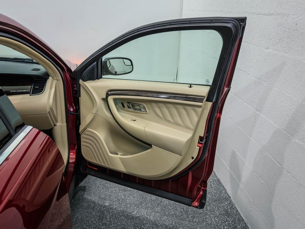 2016 Ford Taurus Limited Tallmadge OH