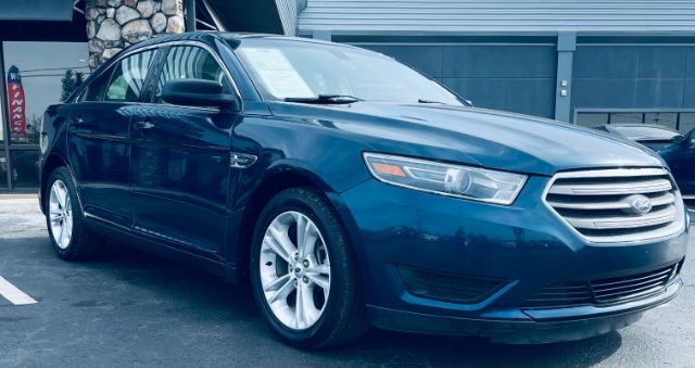 2016 Ford Taurus SE