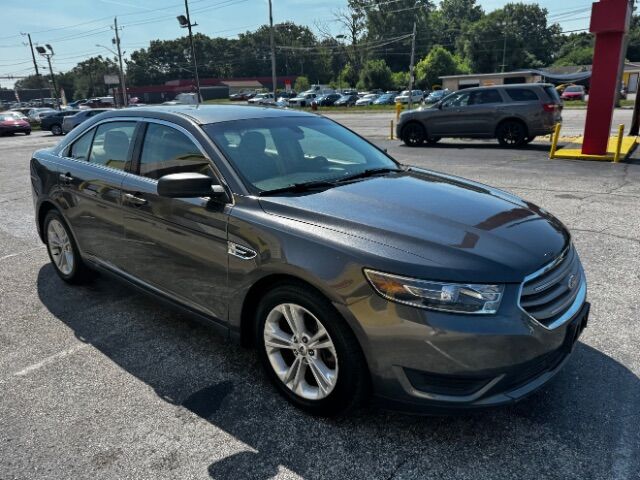 2016 Ford Taurus SE Indianapolis IN