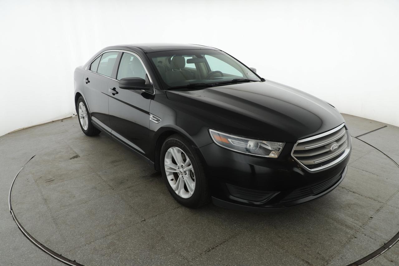 2016 Ford Taurus SE
