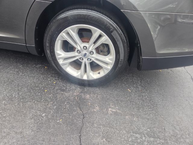 2016 Ford Taurus SEL Elgin IL