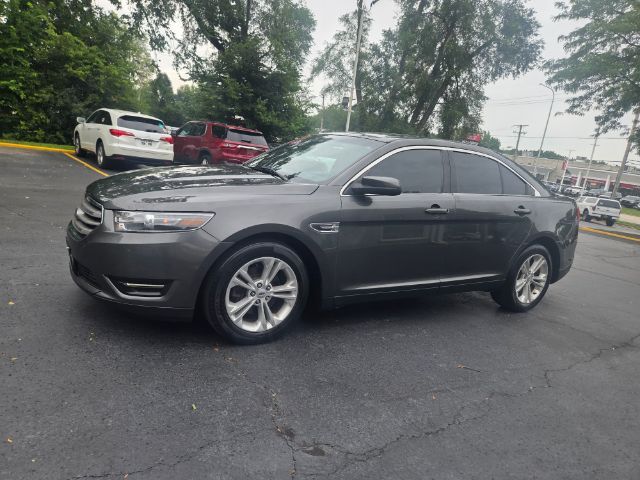 2016 Ford Taurus SEL Elgin IL