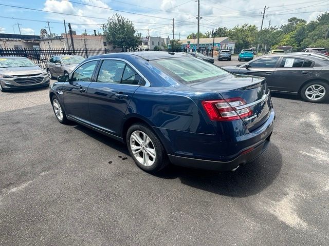 2016 Ford Taurus SEL