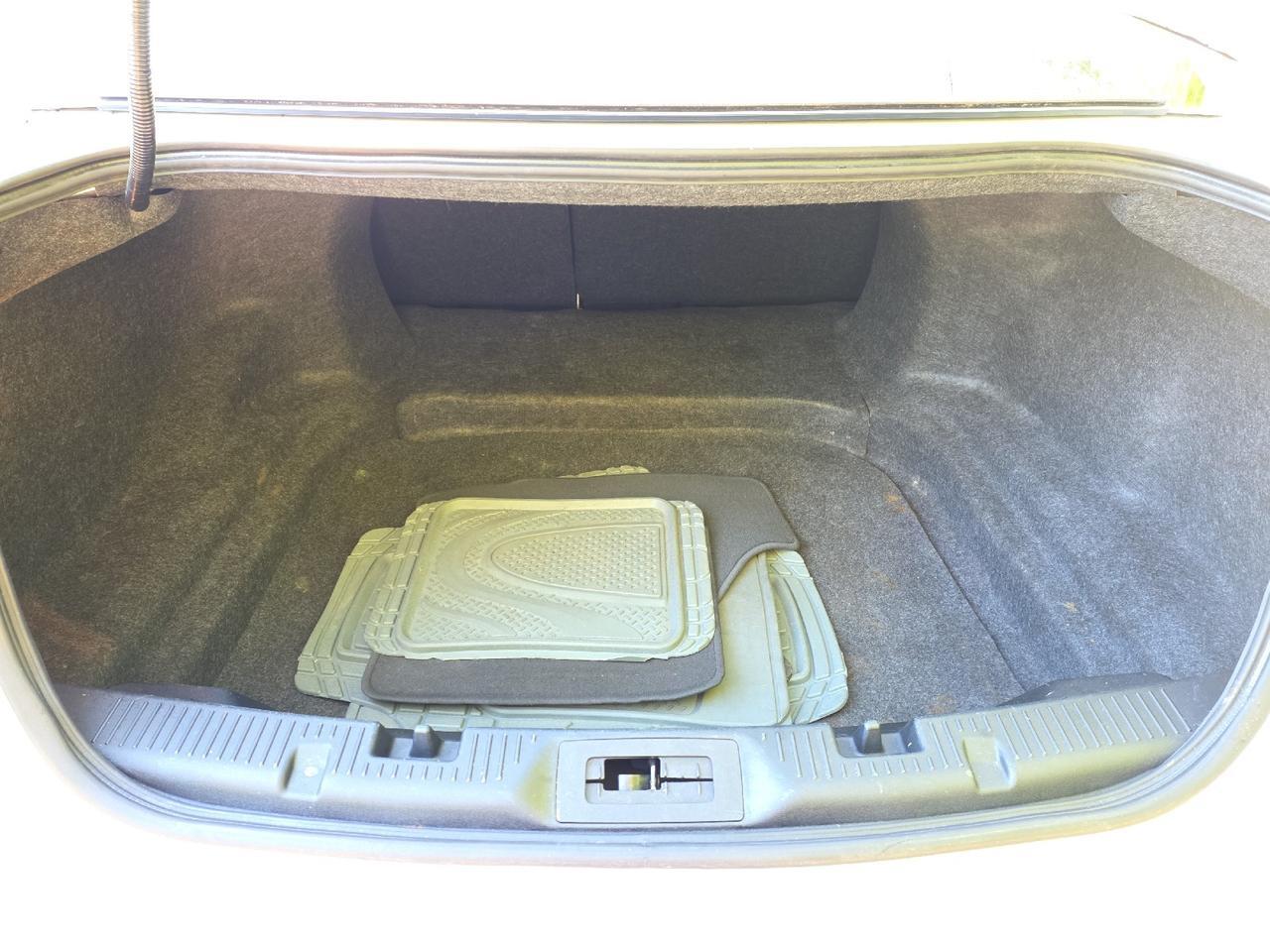 2016 Ford Taurus SEL Sand Lake NY