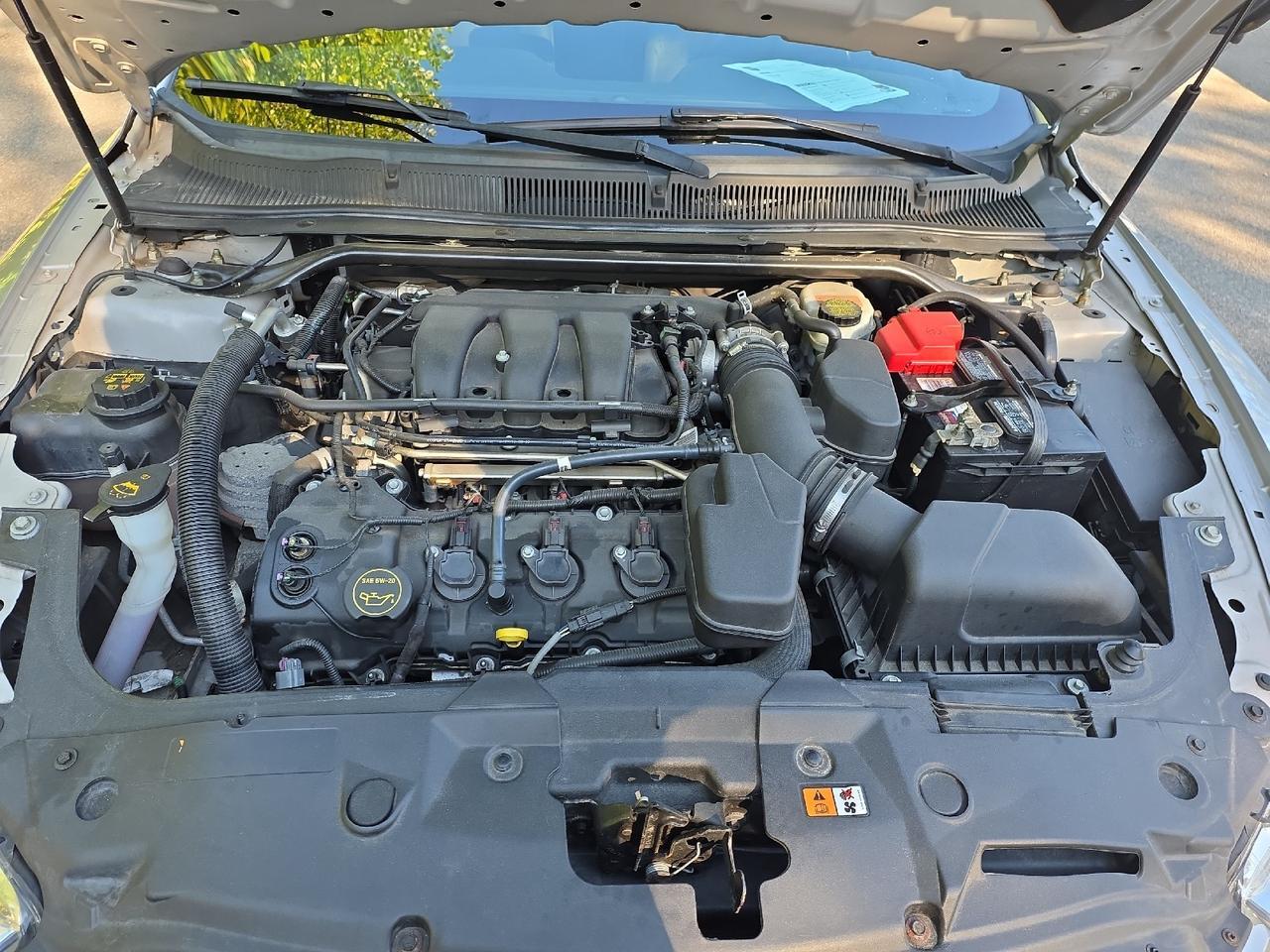 2016 Ford Taurus SEL Sand Lake NY