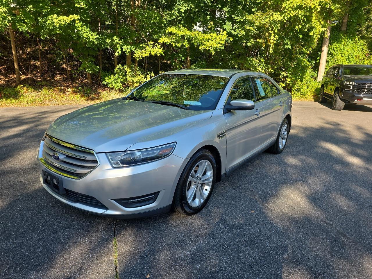2016 Ford Taurus SEL Sand Lake NY