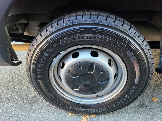 2016 Ford Transit-150 XL w/RH Sliding Door Low Roof 130.0 WB Charlotte NC
