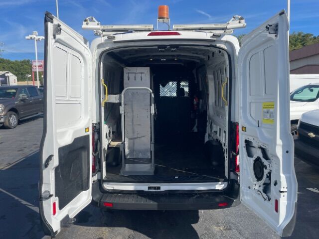 2016 Ford Transit-150 w/RH Sliding Door Medium Roof 148.0  WB Charlotte NC