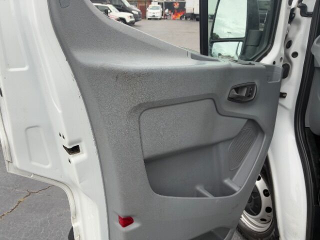 2016 Ford Transit-150 w/RH Sliding Door Medium Roof 148.0  WB Charlotte NC