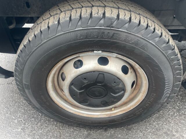 2016 Ford Transit-250 w/RH Swing-Out Doors Low Roof 130.0  WB Charlotte NC