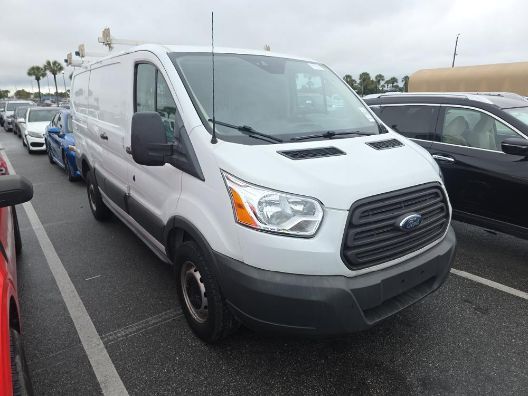 2016 Ford Transit-250 w/RH Swing-Out Doors Low Roof 130.0  WB