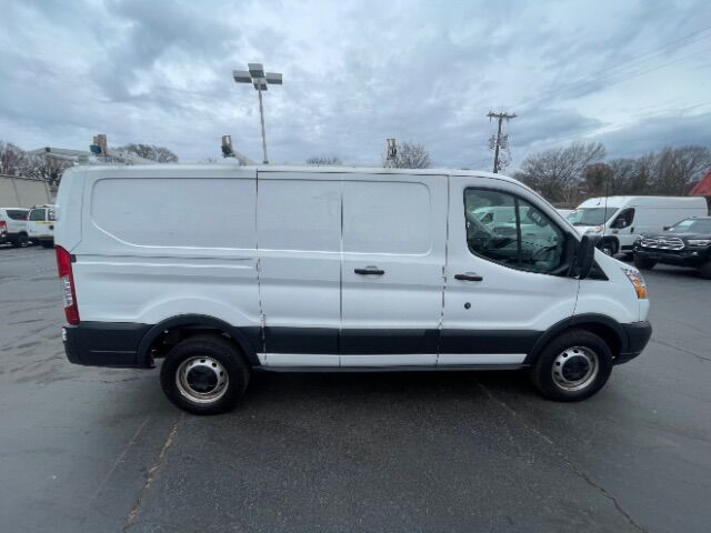 2016 Ford Transit-250 w/RH Swing-Out Doors Low Roof 130.0  WB Charlotte NC