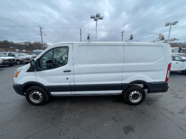 2016 Ford Transit-250 w/RH Swing-Out Doors Low Roof 130.0  WB