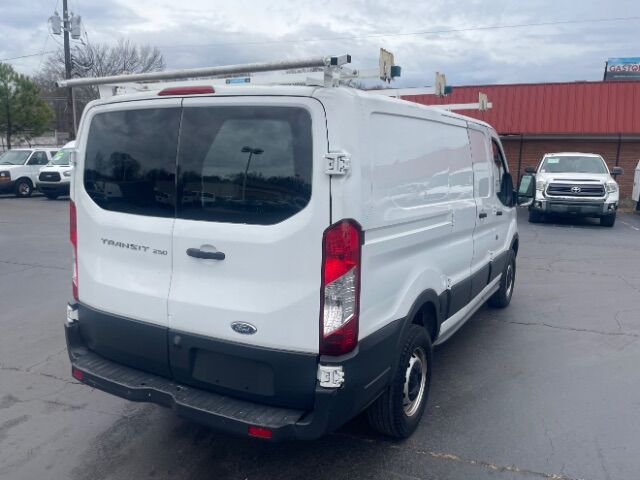2016 Ford Transit-250 w/RH Swing-Out Doors Low Roof 130.0  WB Charlotte NC