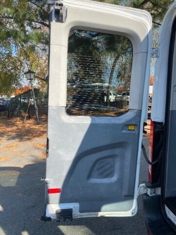 2016 Ford Transit-350 XL w/RH Sliding Door Medium Roof 148.0 WB Charlotte NC